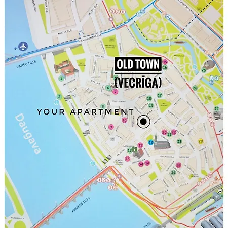 Sensual Old Town! Location, Bath, Keyless! 公寓 里加